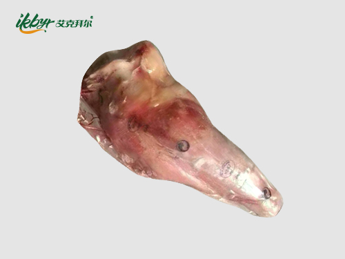 带骨犊牛后腿