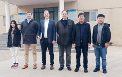 国外客户到康远参观考察洽谈合作