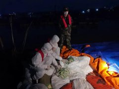 <b>五起冻品走私案，紧急提醒谨慎购买鸡爪、鸡翅</b>